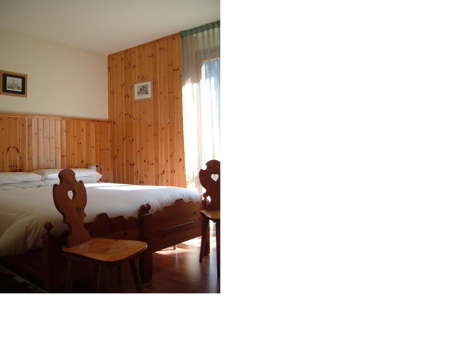 Albergo Pineta Gerola Alta Værelse billede