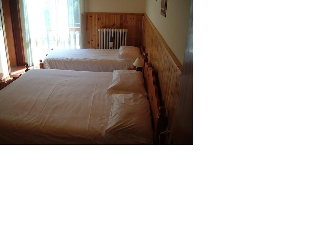 Albergo Pineta Gerola Alta Værelse billede